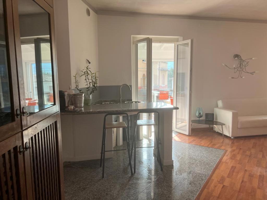Garda 33 Caprino Veronese Apartment Room photo